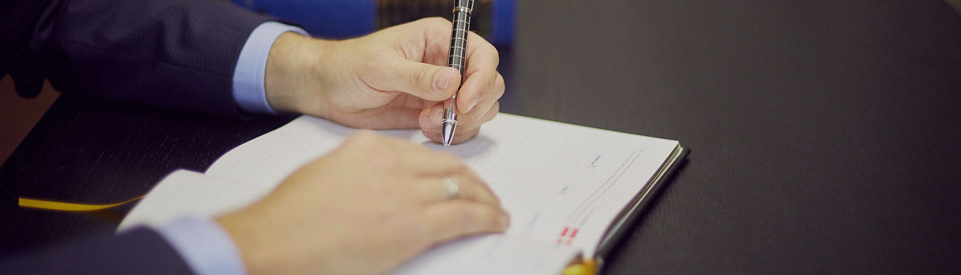 Slider Image - Jeffrey Shinehoft Personal Injury Lawyer Toronto on Bloor St